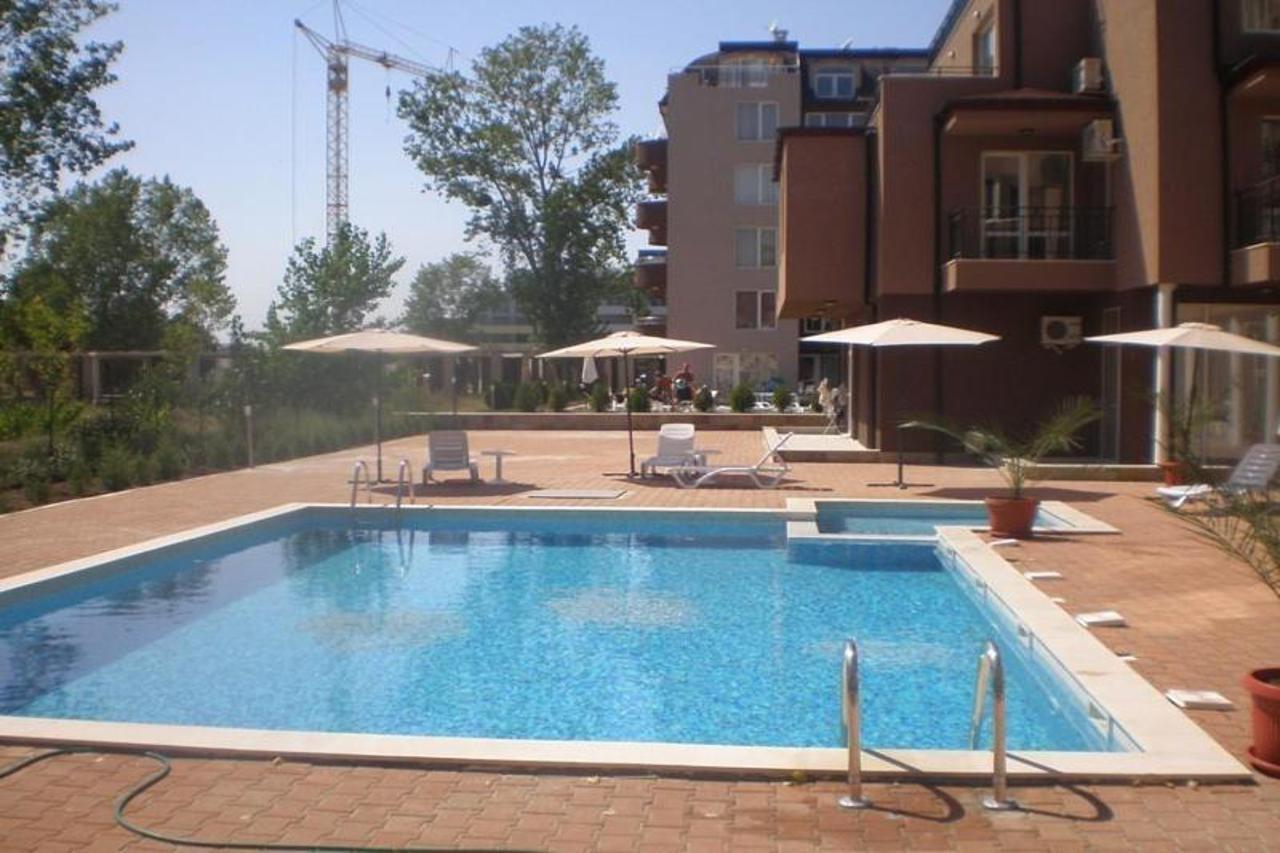 Stella Polaris Apartcomplex Sluneční pobřeží Exteriér fotografie