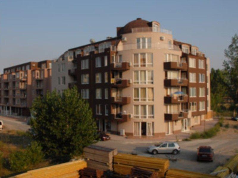 Stella Polaris Apartcomplex Sluneční pobřeží Exteriér fotografie